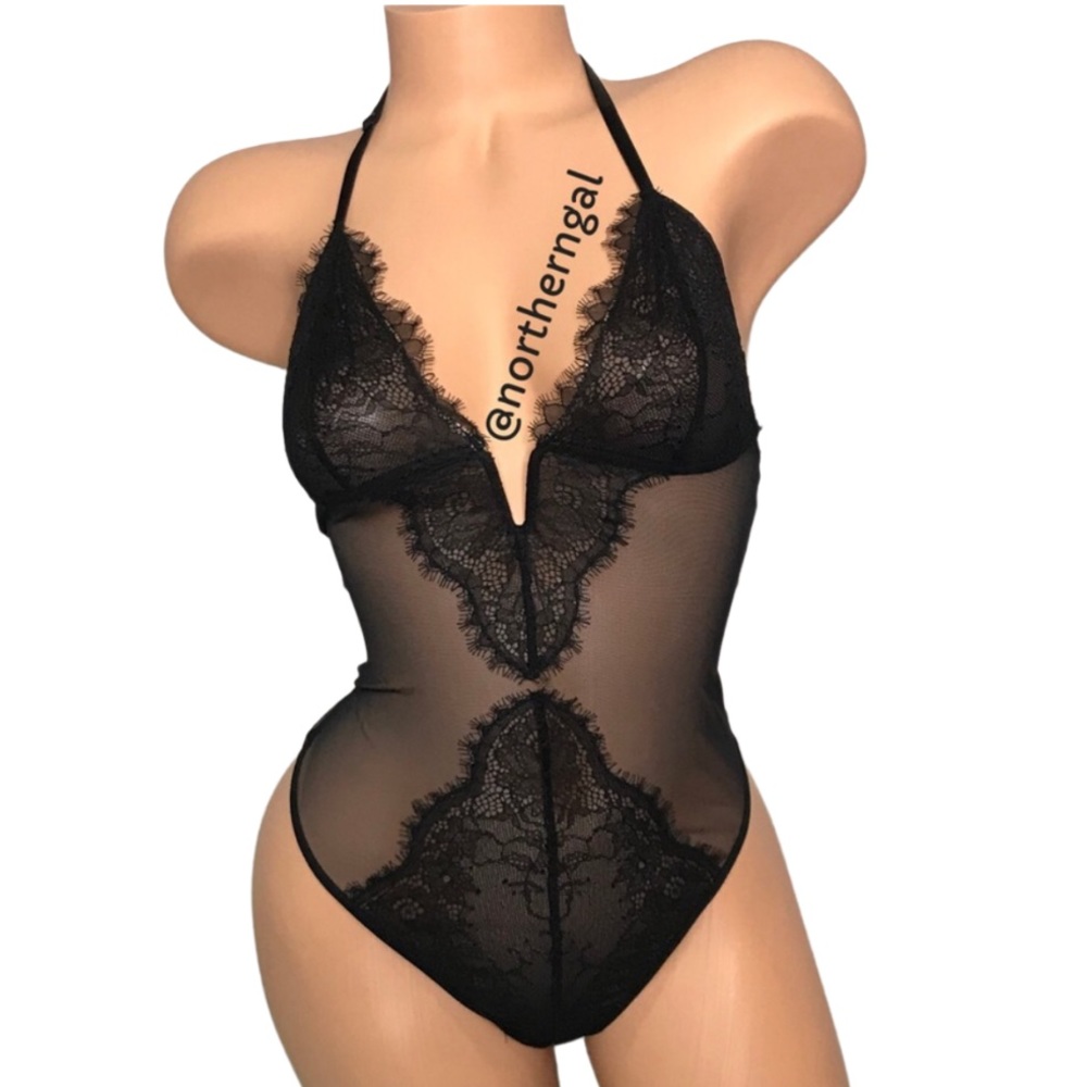 Victoria’s Secret Very Sexy V-wire Teddy